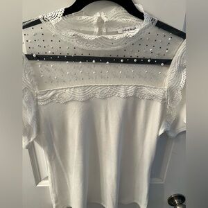 NWOT White Birch pearl and rhinestone short sleeve mock neck shirt in L.